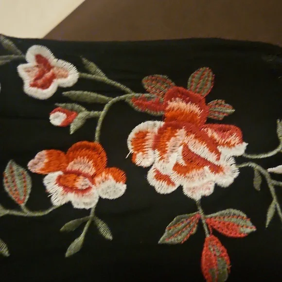 EUC Anthro Umgee top - Picture 4 of 6